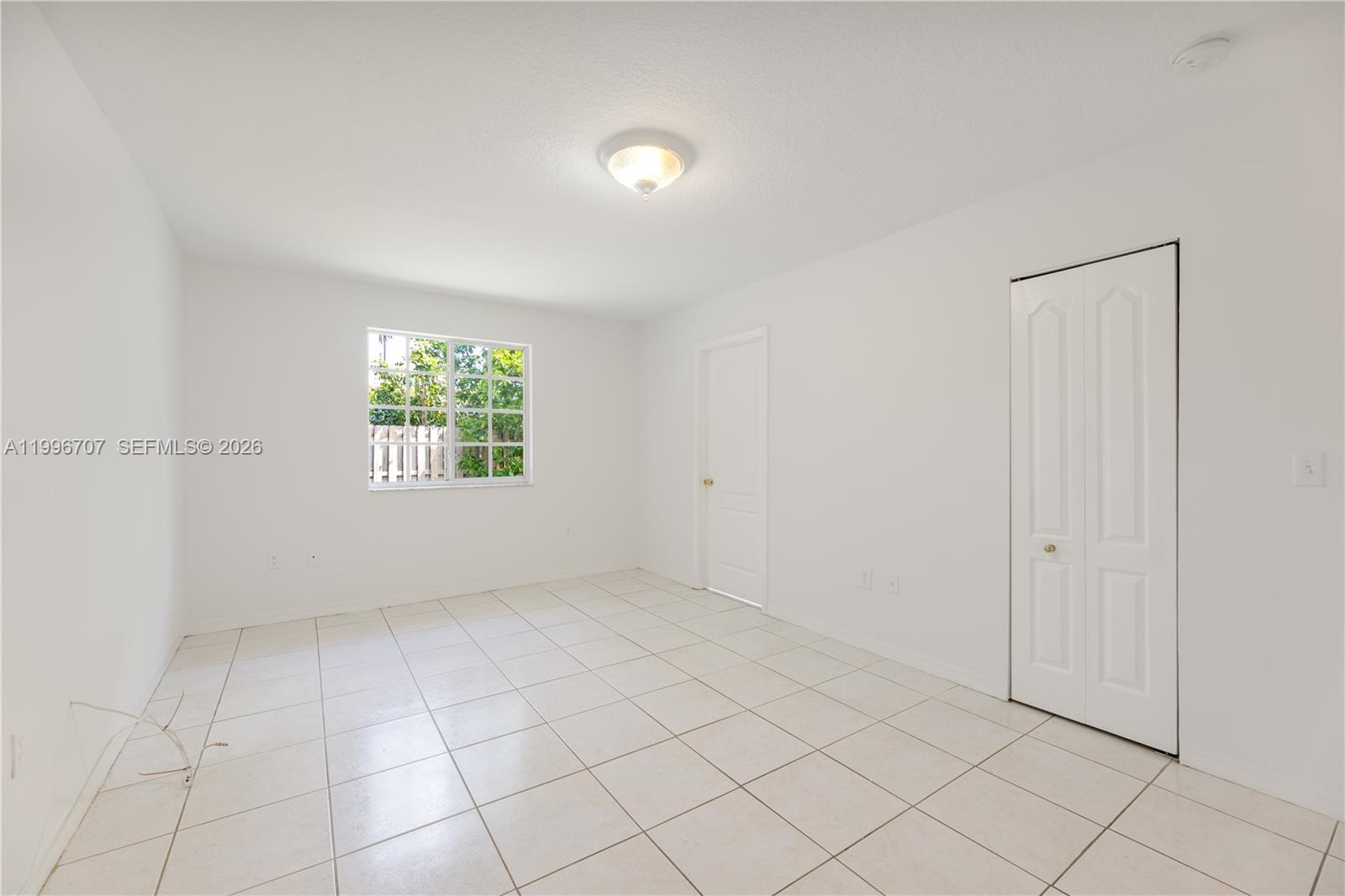 AMD MIAMI SUBURBAN AC - Residential Lease