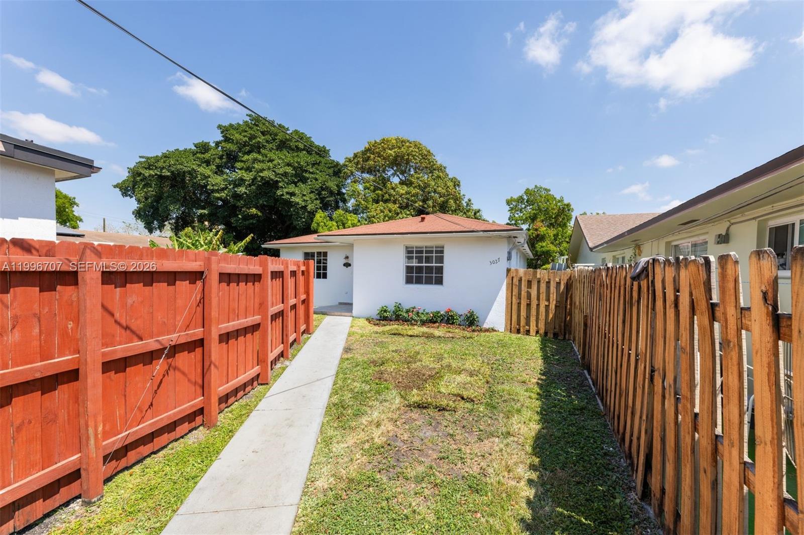 AMD MIAMI SUBURBAN AC - Residential Lease