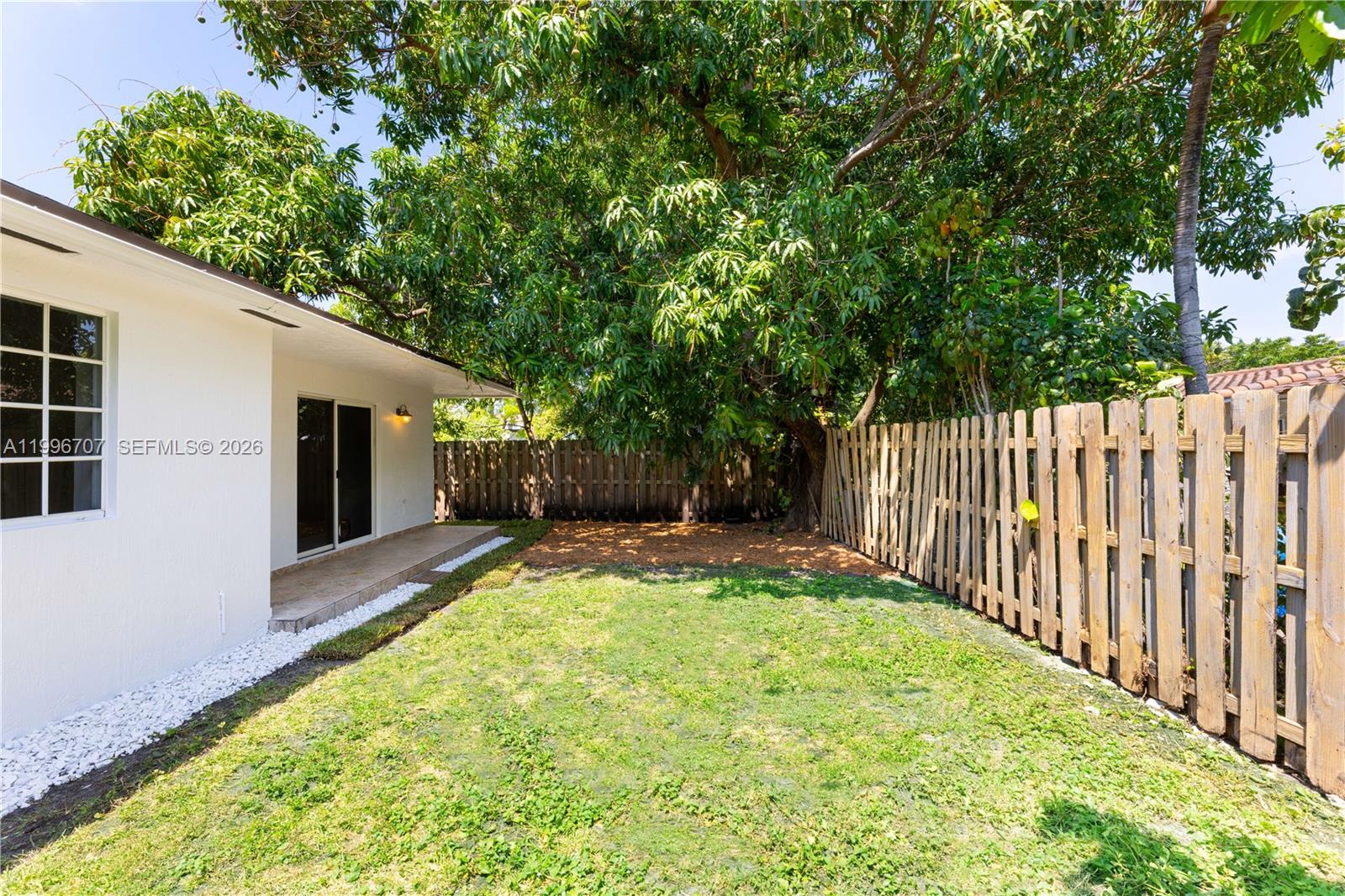 AMD MIAMI SUBURBAN AC - Residential Lease