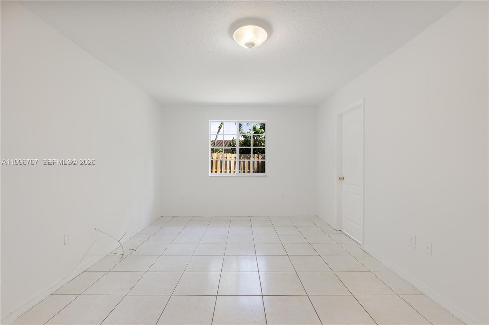 AMD MIAMI SUBURBAN AC - Residential Lease