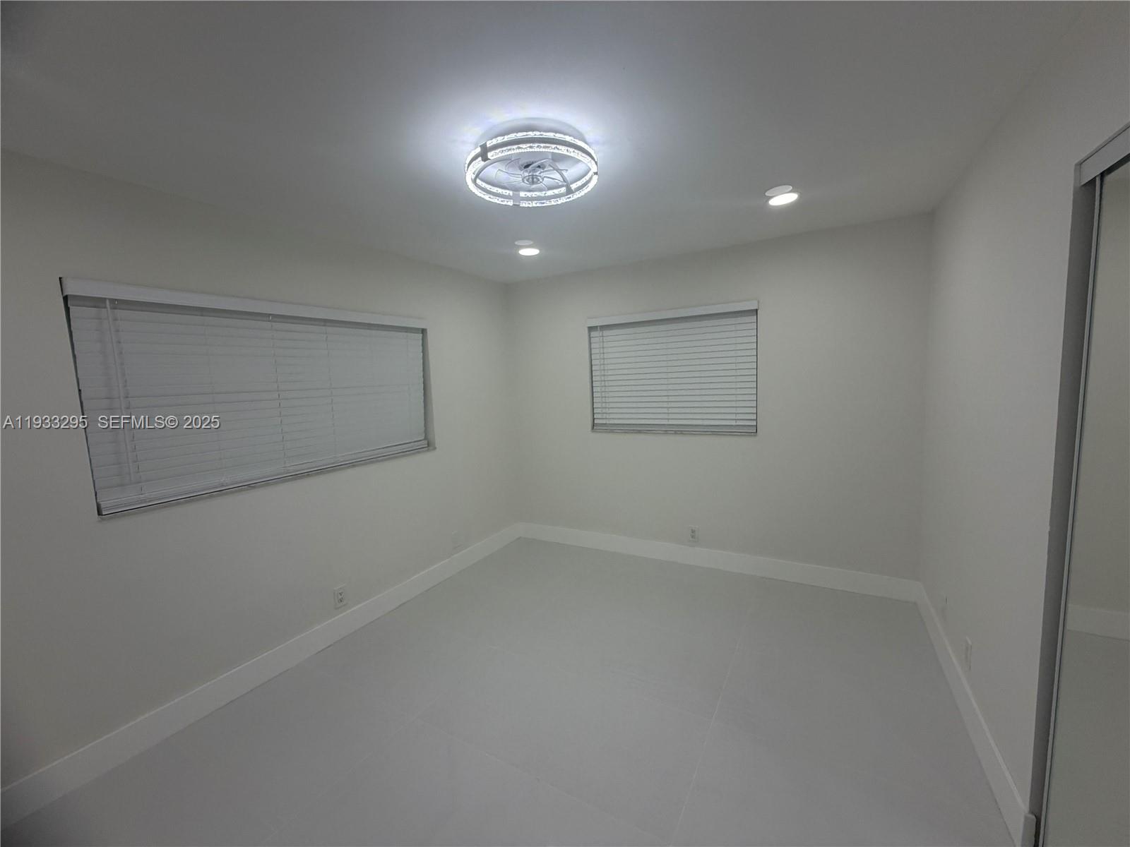 CYPRESS RUN - Residential