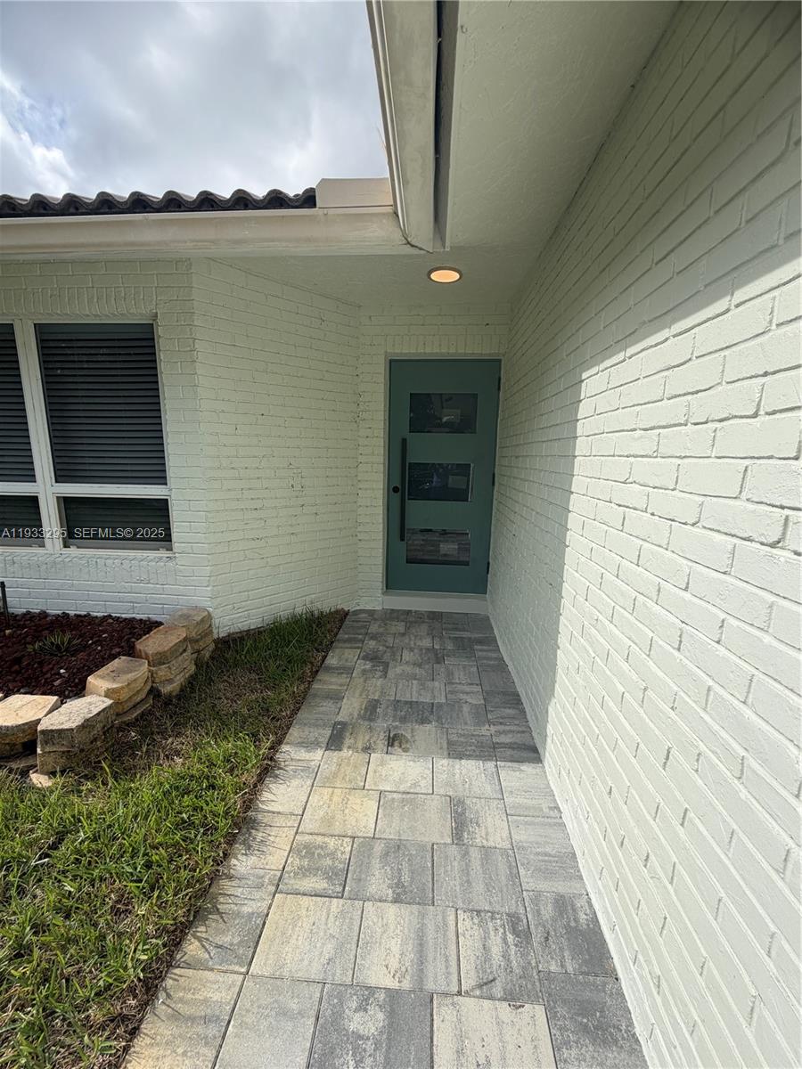 CYPRESS RUN - Residential