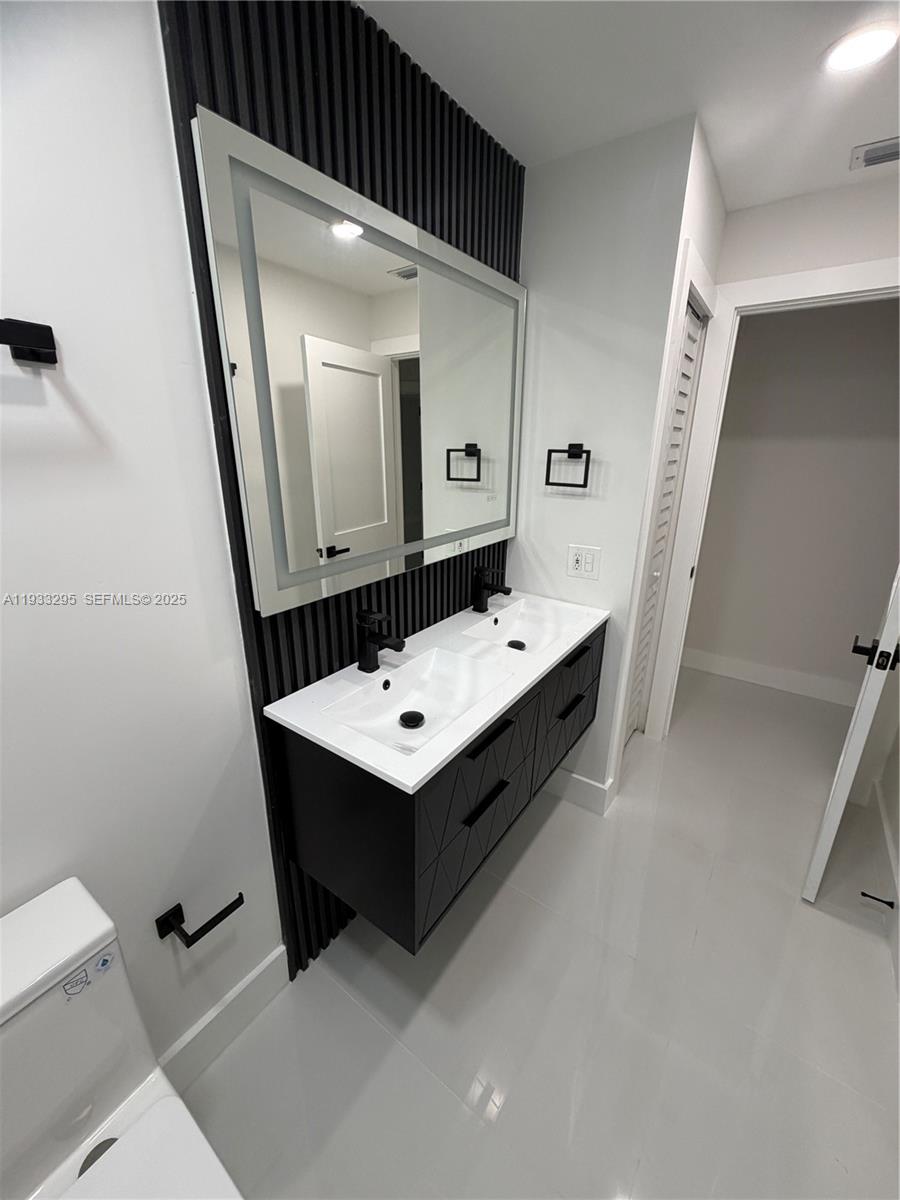 CYPRESS RUN - Residential