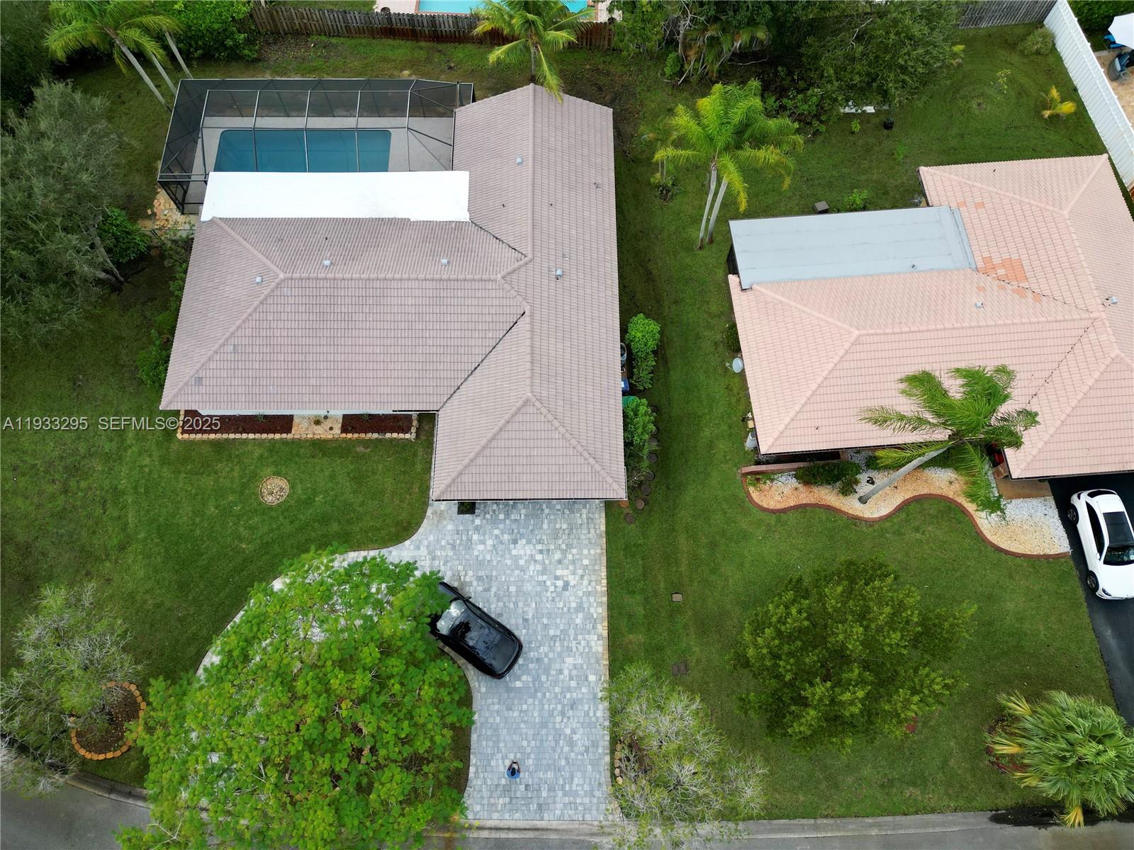 CYPRESS RUN - Residential