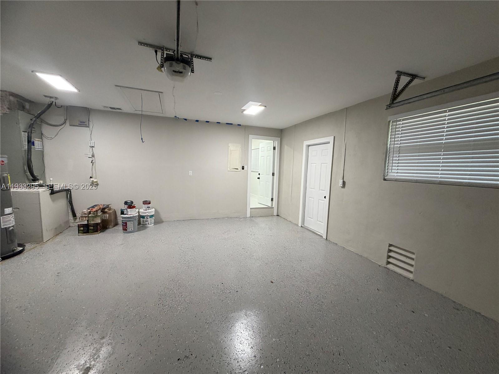 CYPRESS RUN - Residential