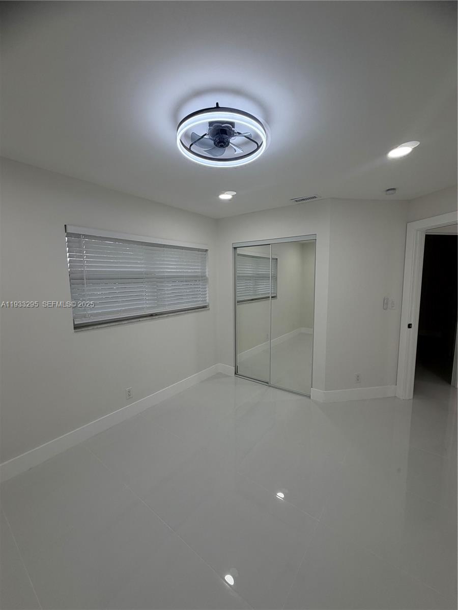 CYPRESS RUN - Residential