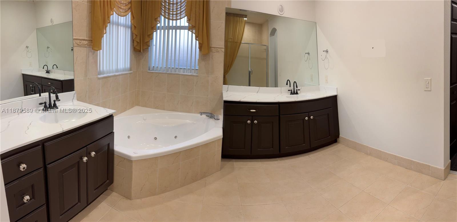 CENTURY GARDENS VILLAS - Residential Lease