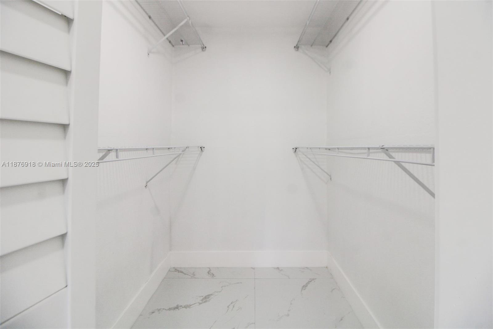 NORTH MIAMI HEIGHTS - Residential