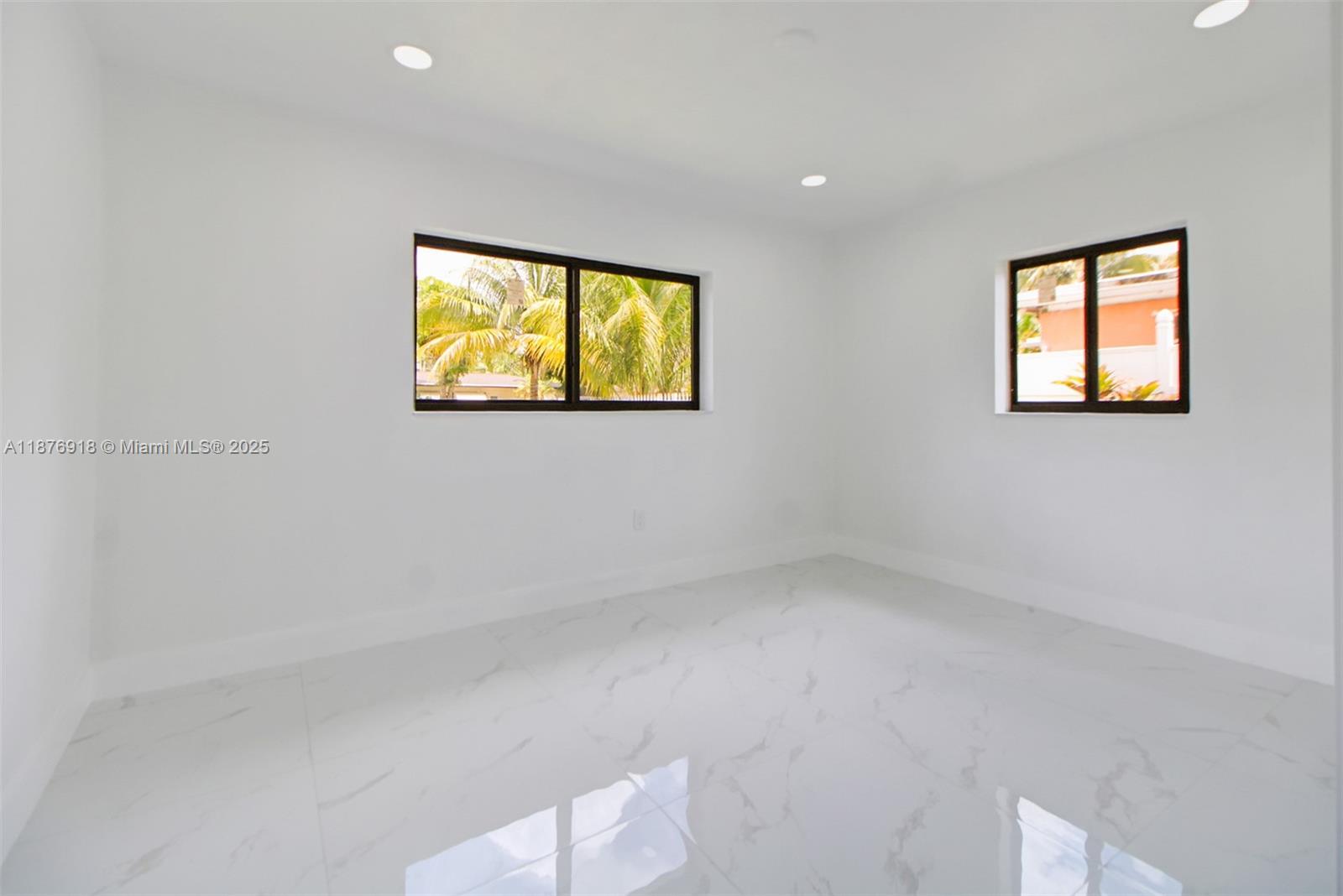 NORTH MIAMI HEIGHTS - Residential