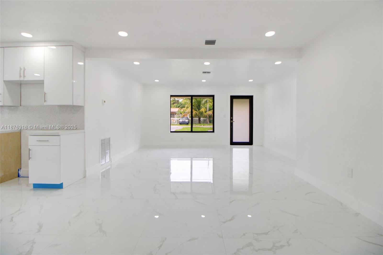 NORTH MIAMI HEIGHTS - Residential