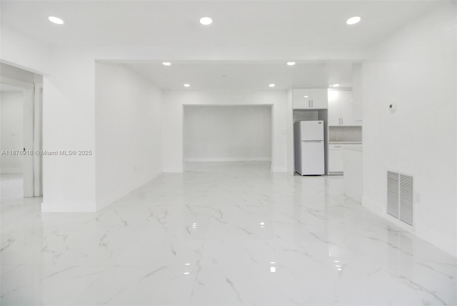 NORTH MIAMI HEIGHTS - Residential