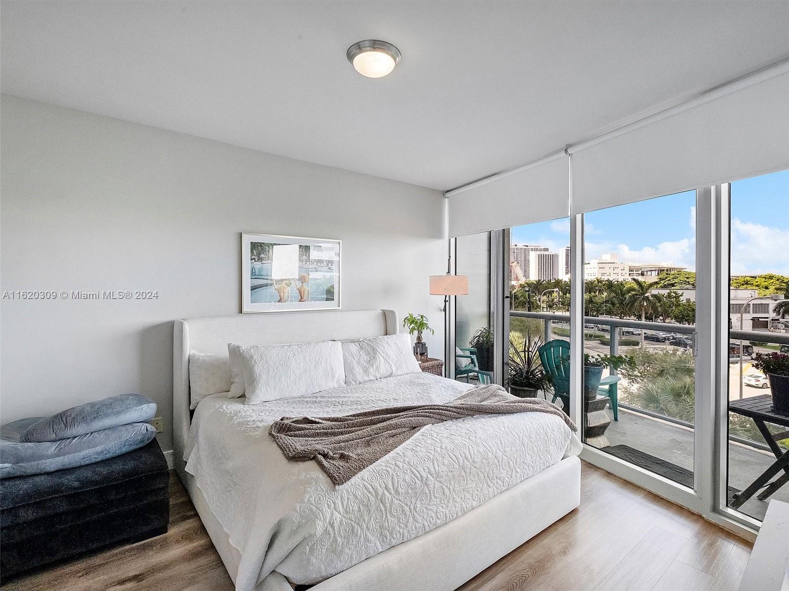 MARINABLUE CONDO - Residential