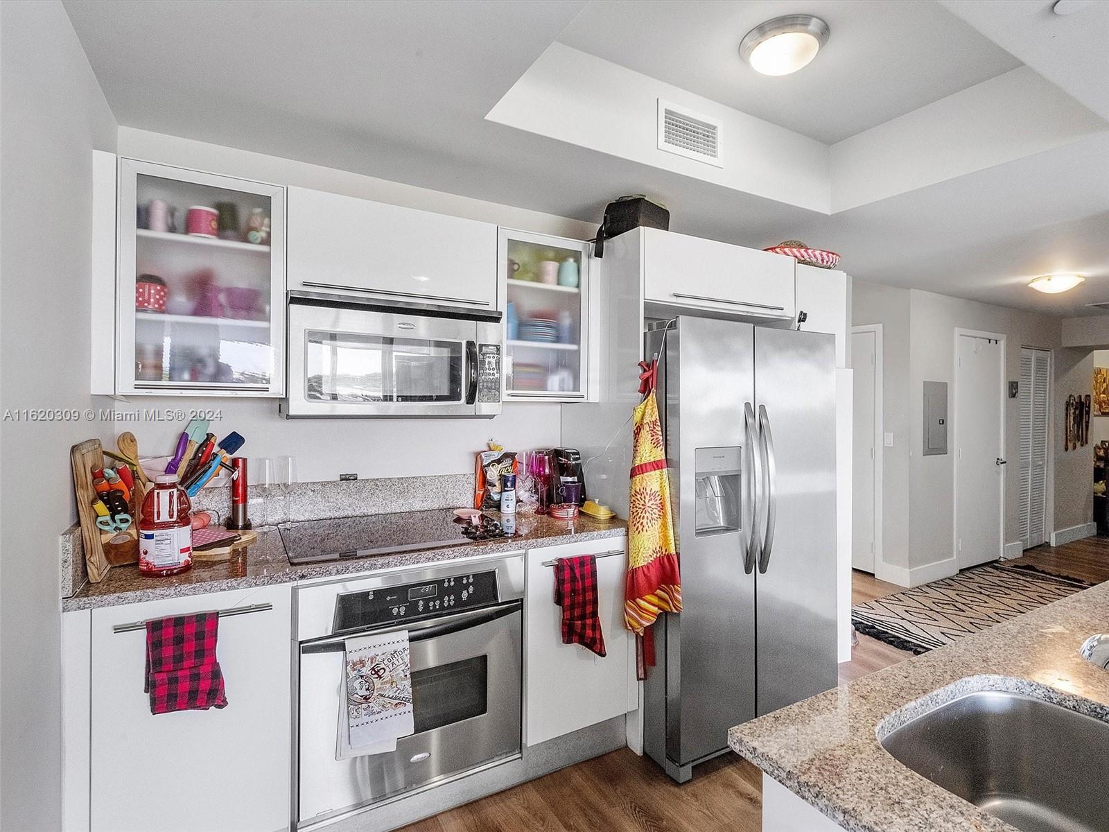 MARINABLUE CONDO - Residential