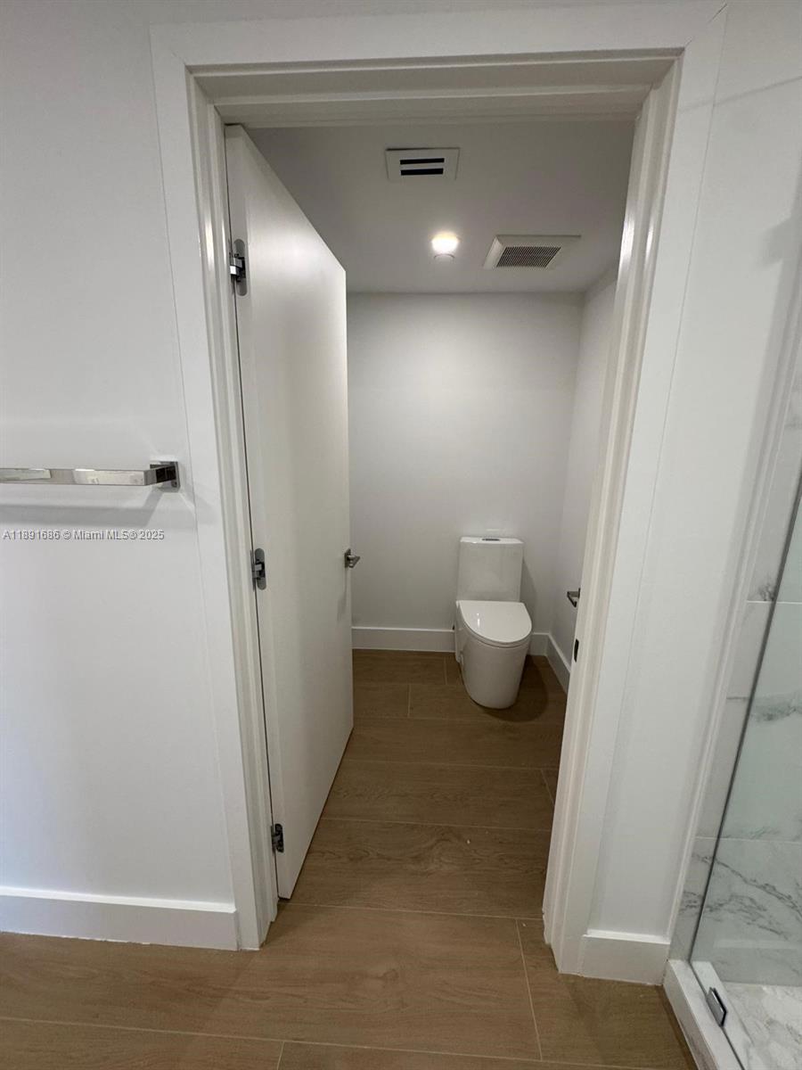 KEY COLONY NO 2 CONDO - Residential Lease