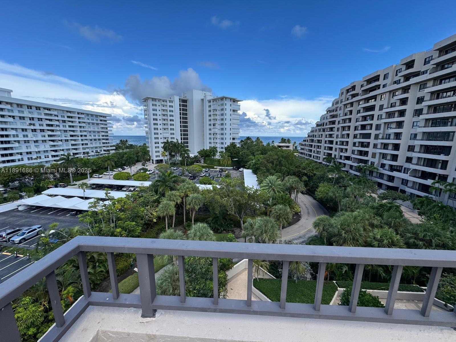 251 Crandon Blvd 609