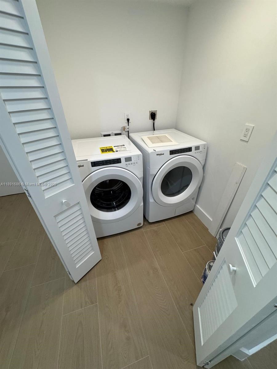 KEY COLONY NO 2 CONDO - Residential Lease