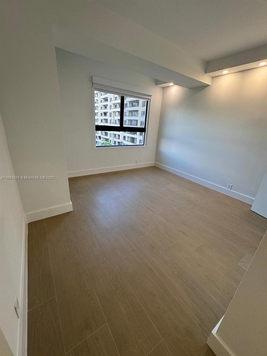 KEY COLONY NO 2 CONDO - Residential Lease