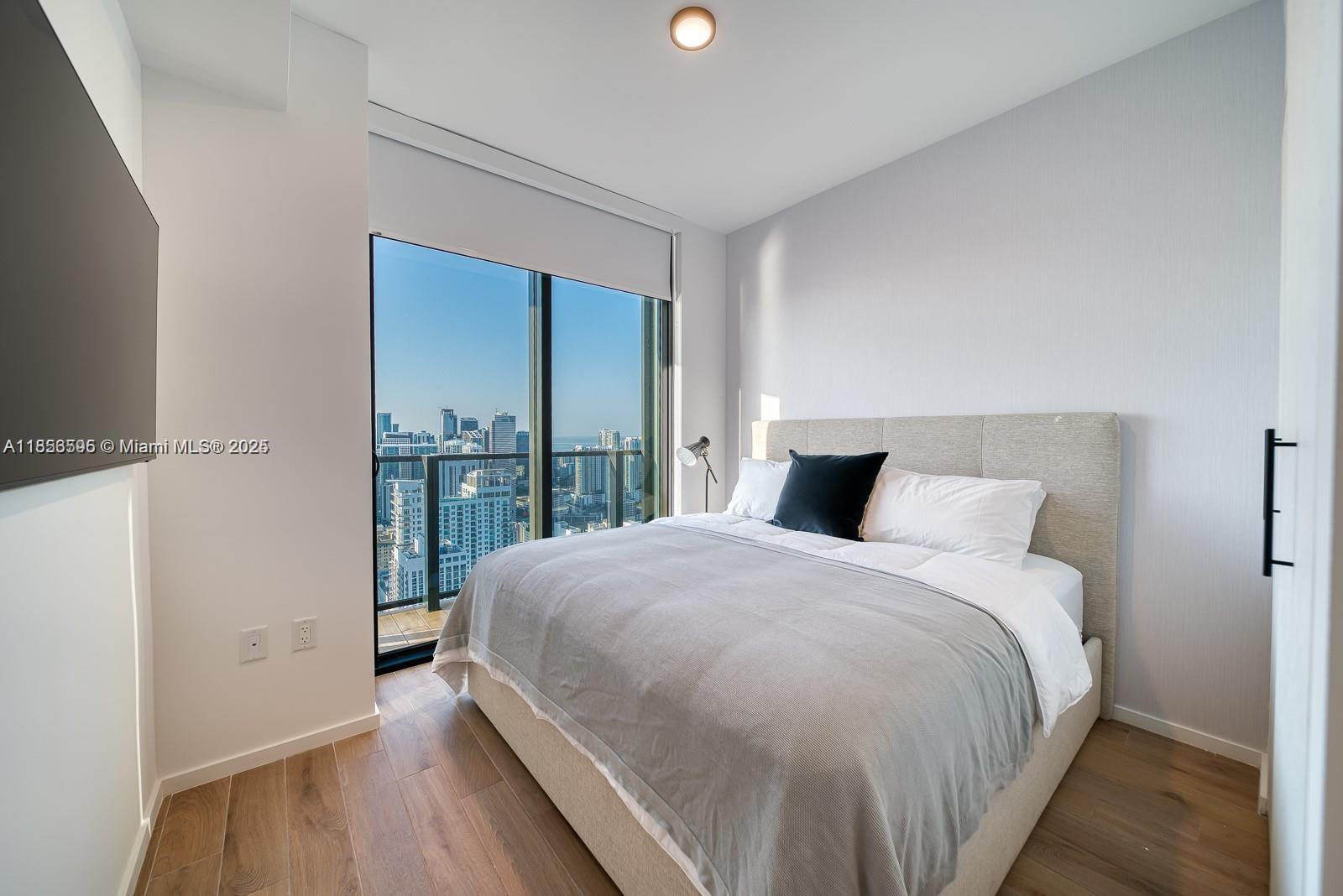 398 NE 5TH STREET CONDO - Residential