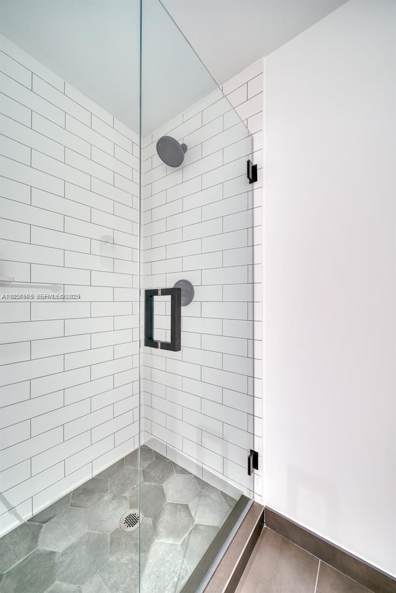 398 NE 5TH STREET CONDO - Residential