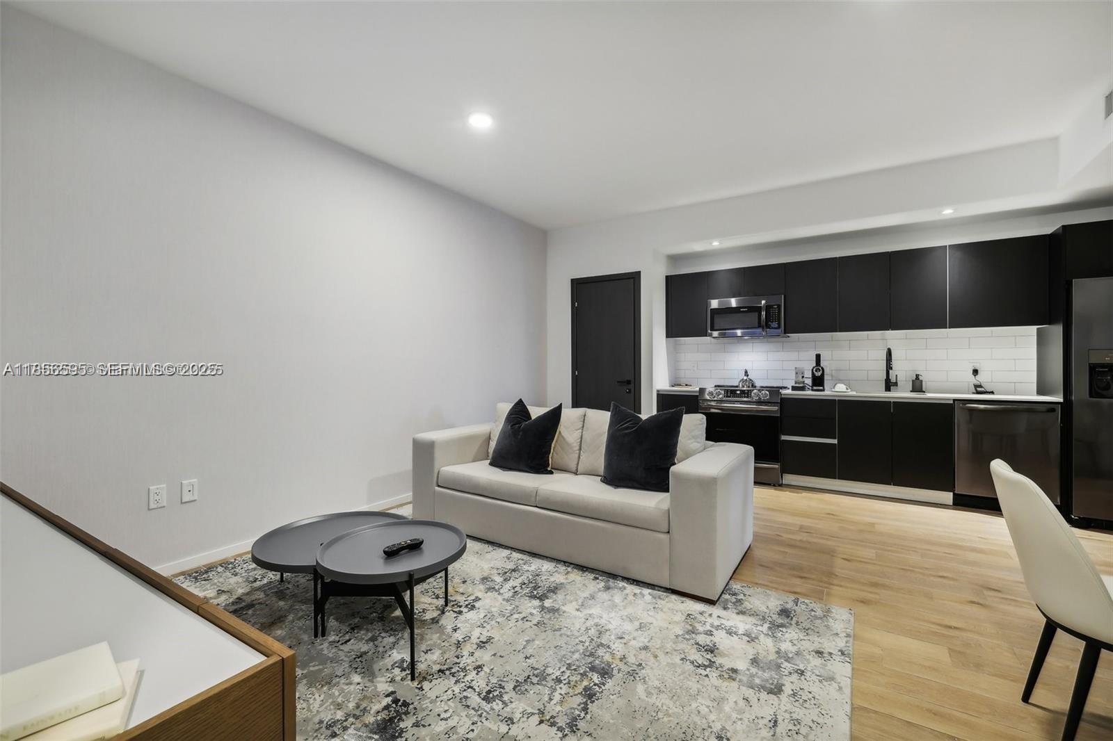 398 NE 5TH STREET CONDO - Residential