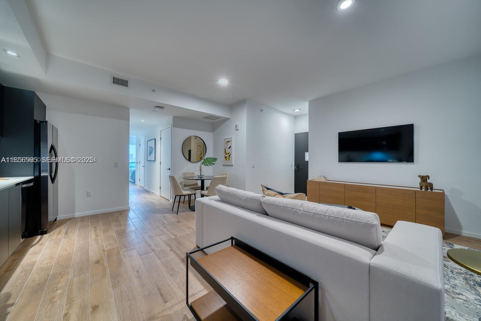 398 NE 5TH STREET CONDO - Residential