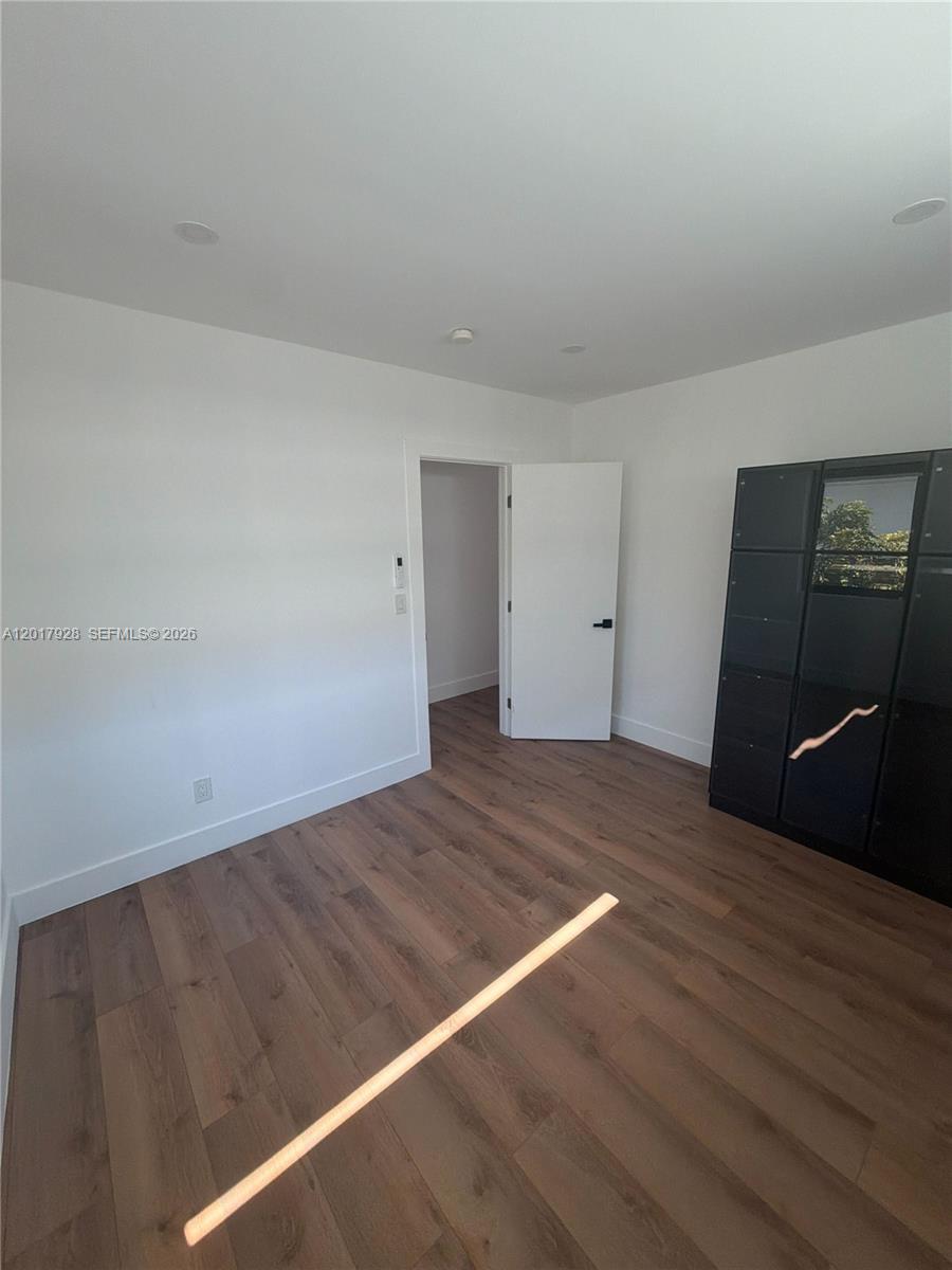 7801 Byron Ave 1
