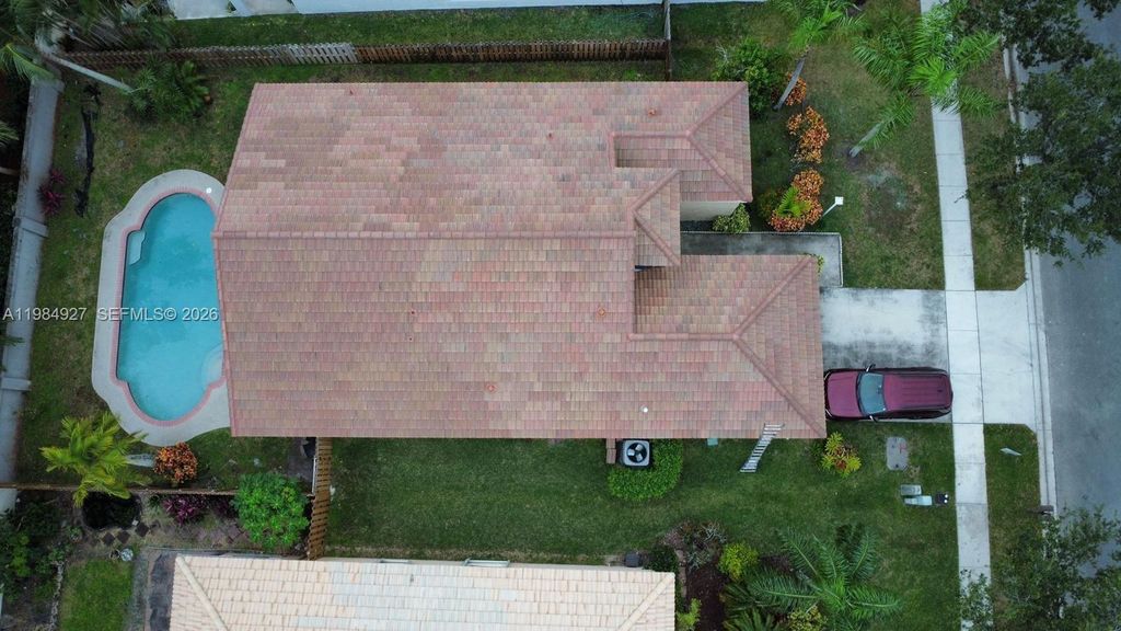 Photo of 13154 NW 11th St, Pembroke Pines, FL 33028 (MLS # A11984927)