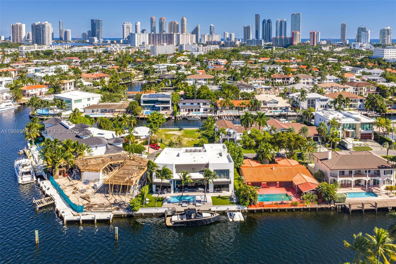 EASTERN SHORES - Residential