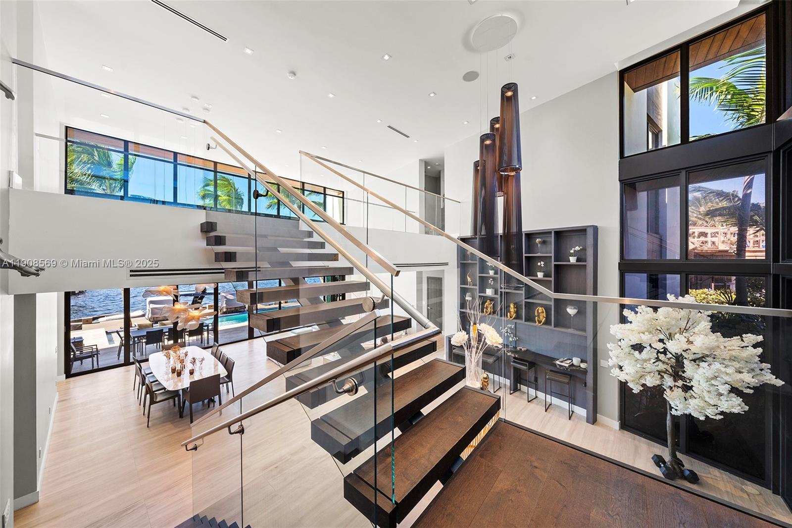 EASTERN SHORES - Residential