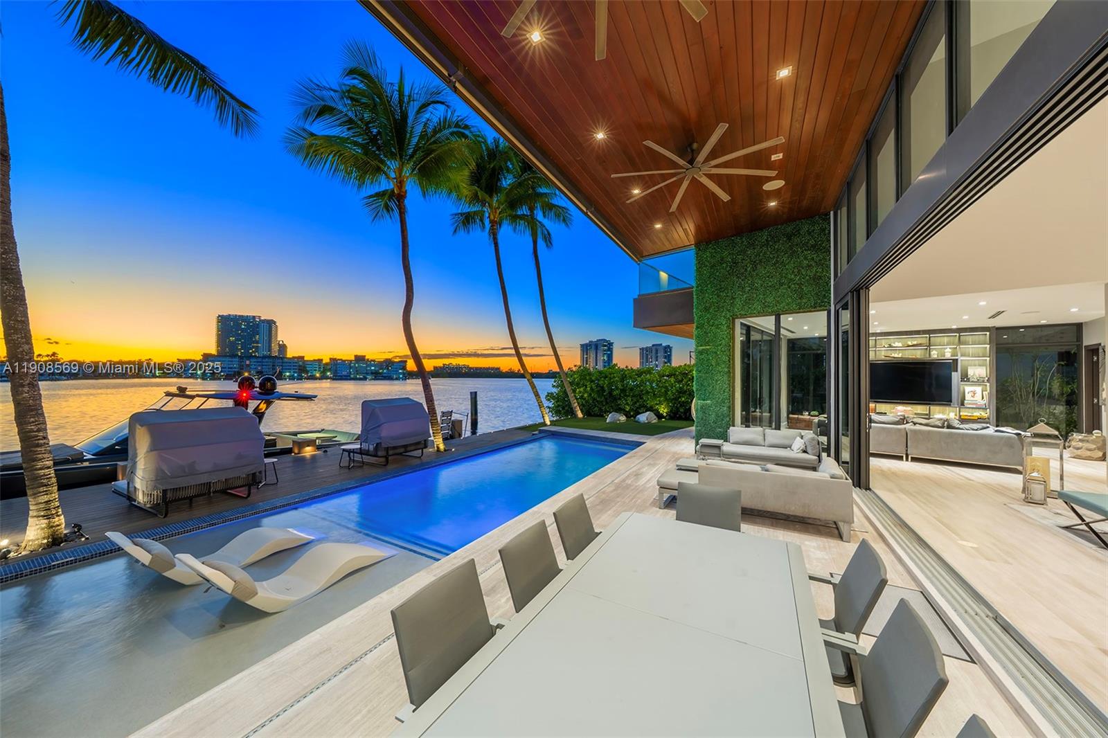 EASTERN SHORES - Residential