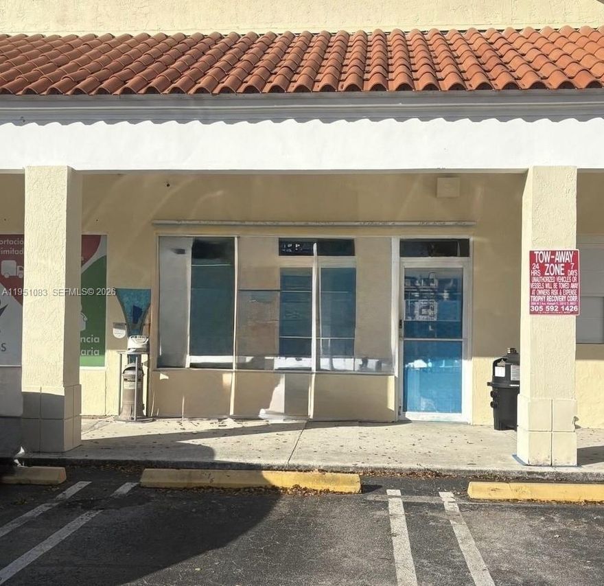 GREAT BUSINESS OPPORTUNITY FOR EXPANSION & GROWTH - Distributor of pool supplies and equipment with great opportunity of lines for expansion. Tanks for chemical based on building code and have been recently upgraded. Excellent reputation in the pool industry and established distributor of brands - Jandy, Pentair, Hayward, and many brand accessories. Retail space in shopping mall centrally located with VERY REASONABLE RENT and great management. Owner will deliver store with all required products and equipment to begin working from day 1 for a seamless transition, and is willing to train new owner as necessary. THIS BUSINESS MAY QUALIFY FOR AN INVESTOR’S VISA (buyer must conduct proper evaluation). Showings and information to be provided upon buyer registration and proof of funds. **Sale DOES NOT  include Real Estate space**