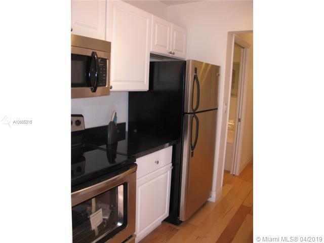 1035 MERIDIAN CONDO - Residential Lease