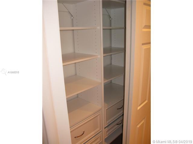 1035 MERIDIAN CONDO - Residential Lease