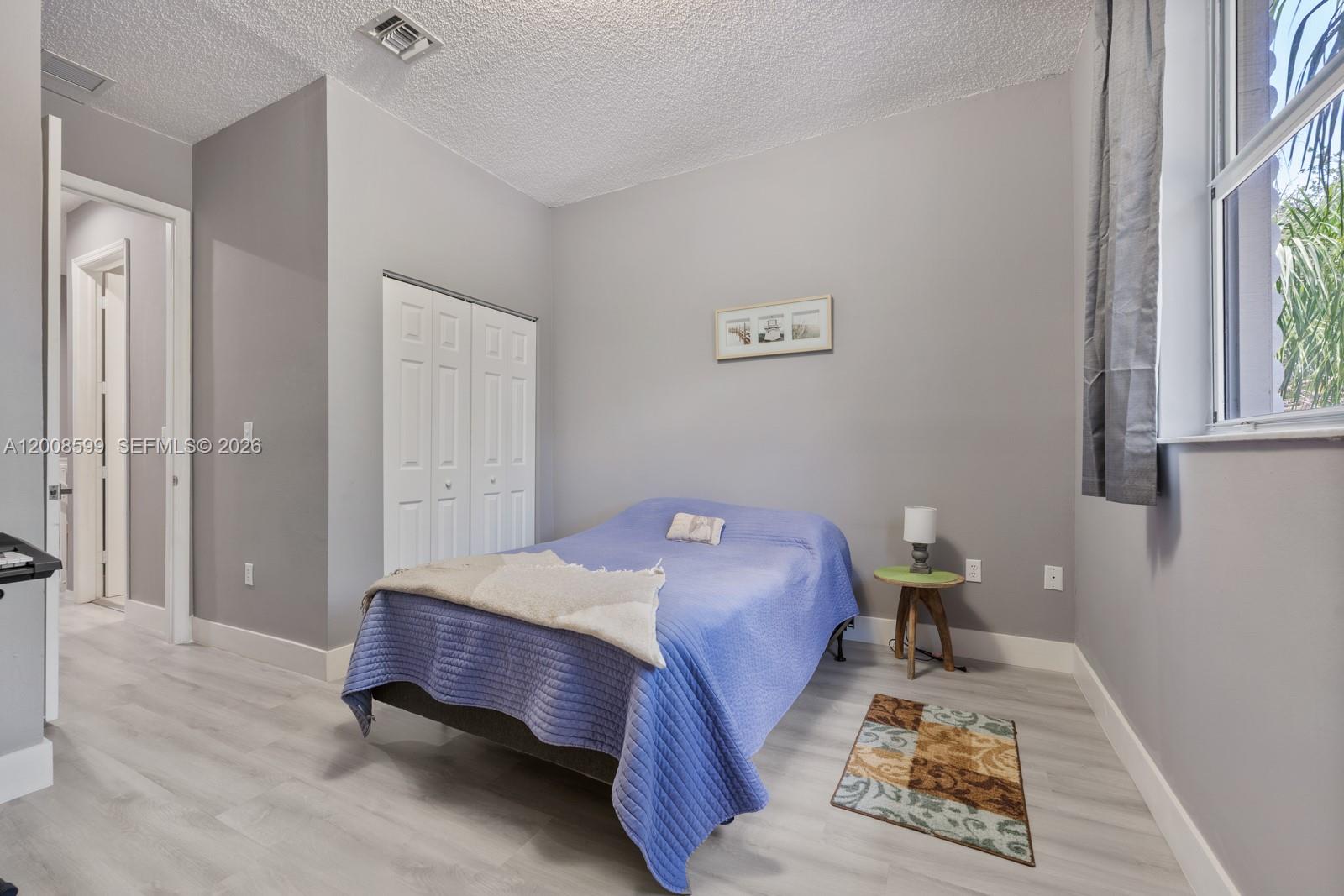 MARBELLA BAY - Residential