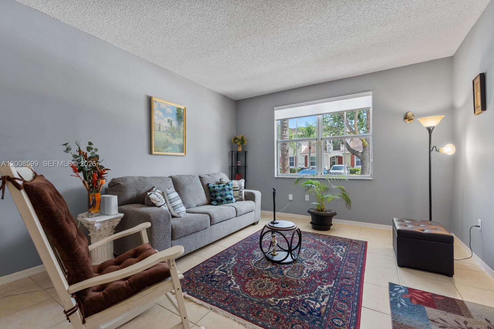 MARBELLA BAY - Residential