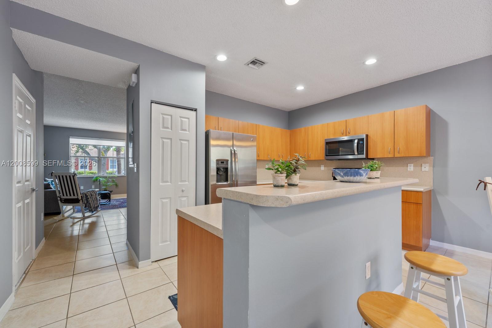 MARBELLA BAY - Residential