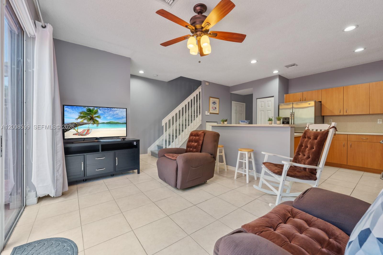 MARBELLA BAY - Residential