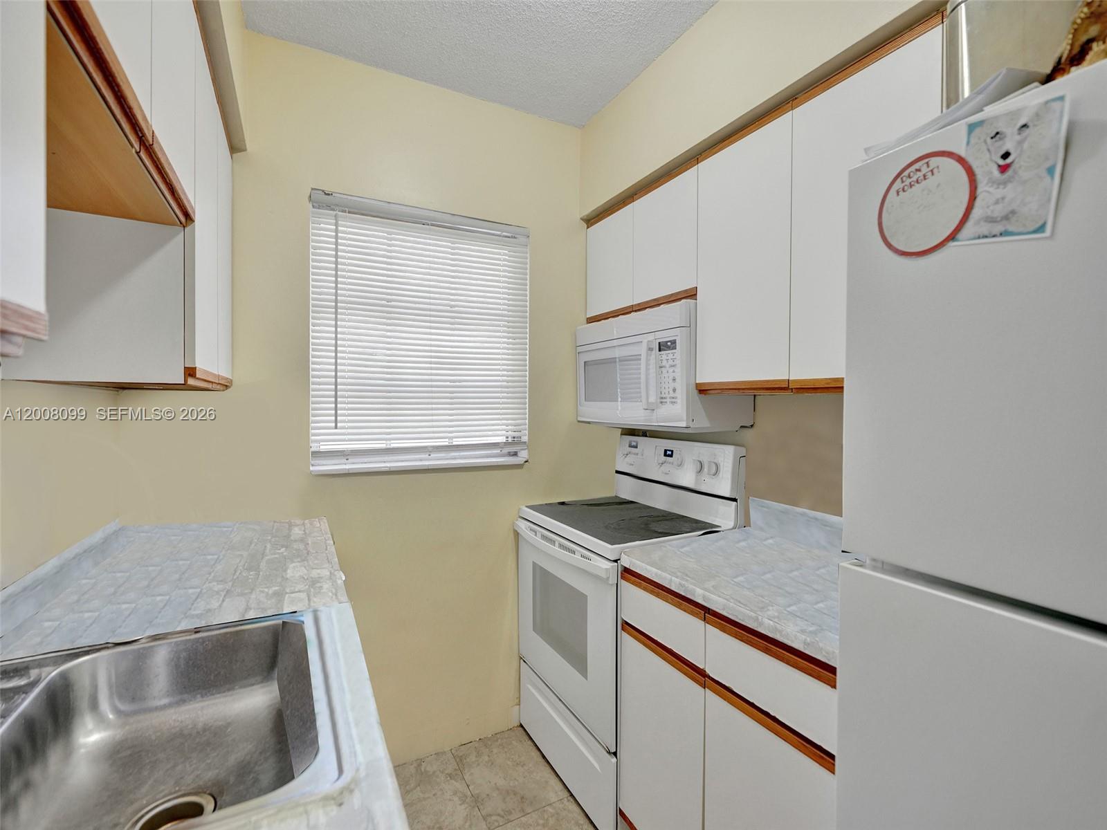 1211 NE 23rd Ave 2