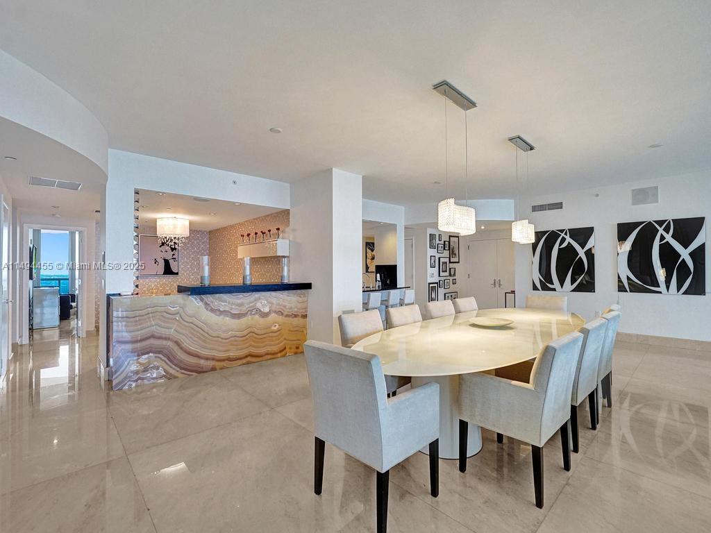 JADE OCEAN CONDO - Residential