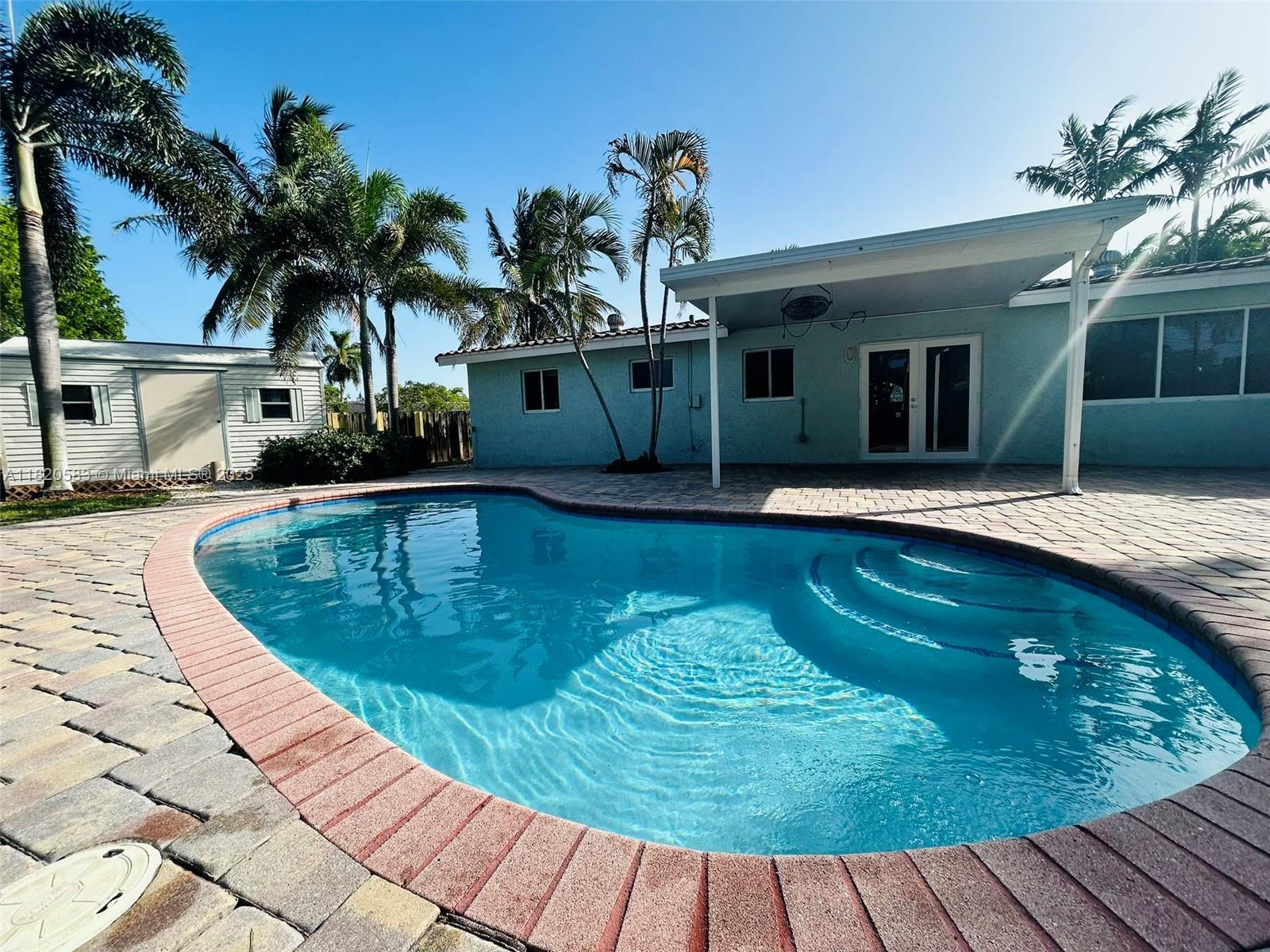 328 Se 6th Ave, Deerfield Beach, Broward County, Florida - 3 Bedrooms  
2 Bathrooms - 