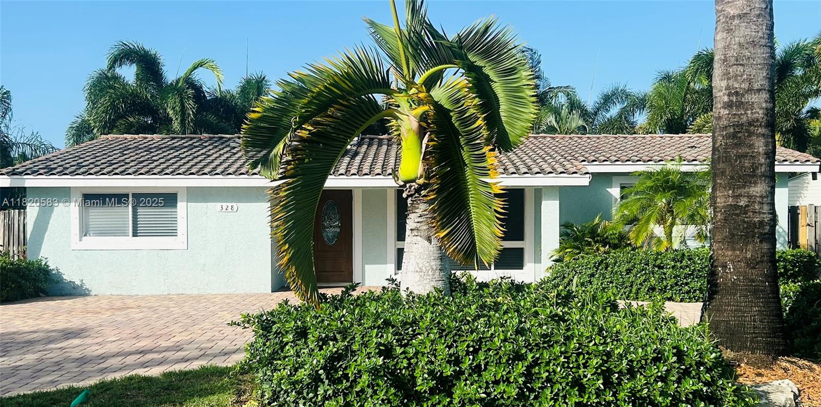 CORAL MANOR THIRD ADD - Residential Lease