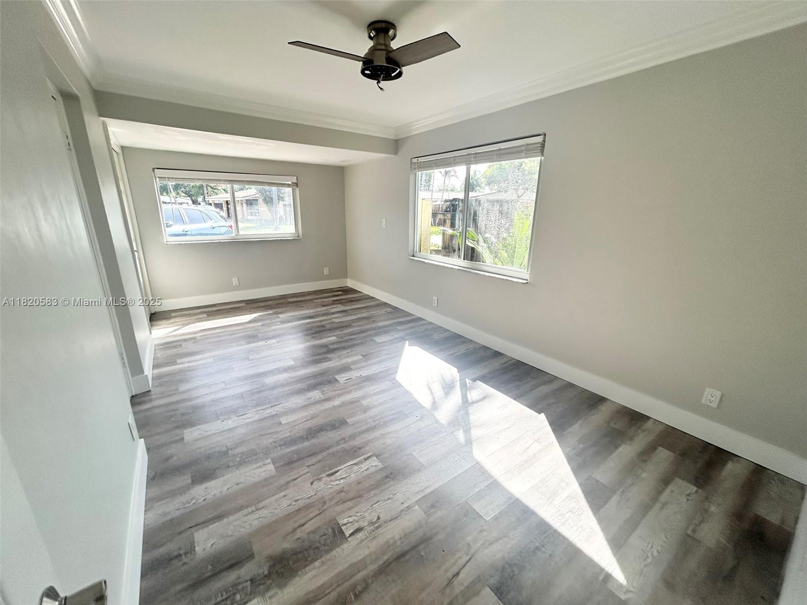 CORAL MANOR THIRD ADD - Residential Lease