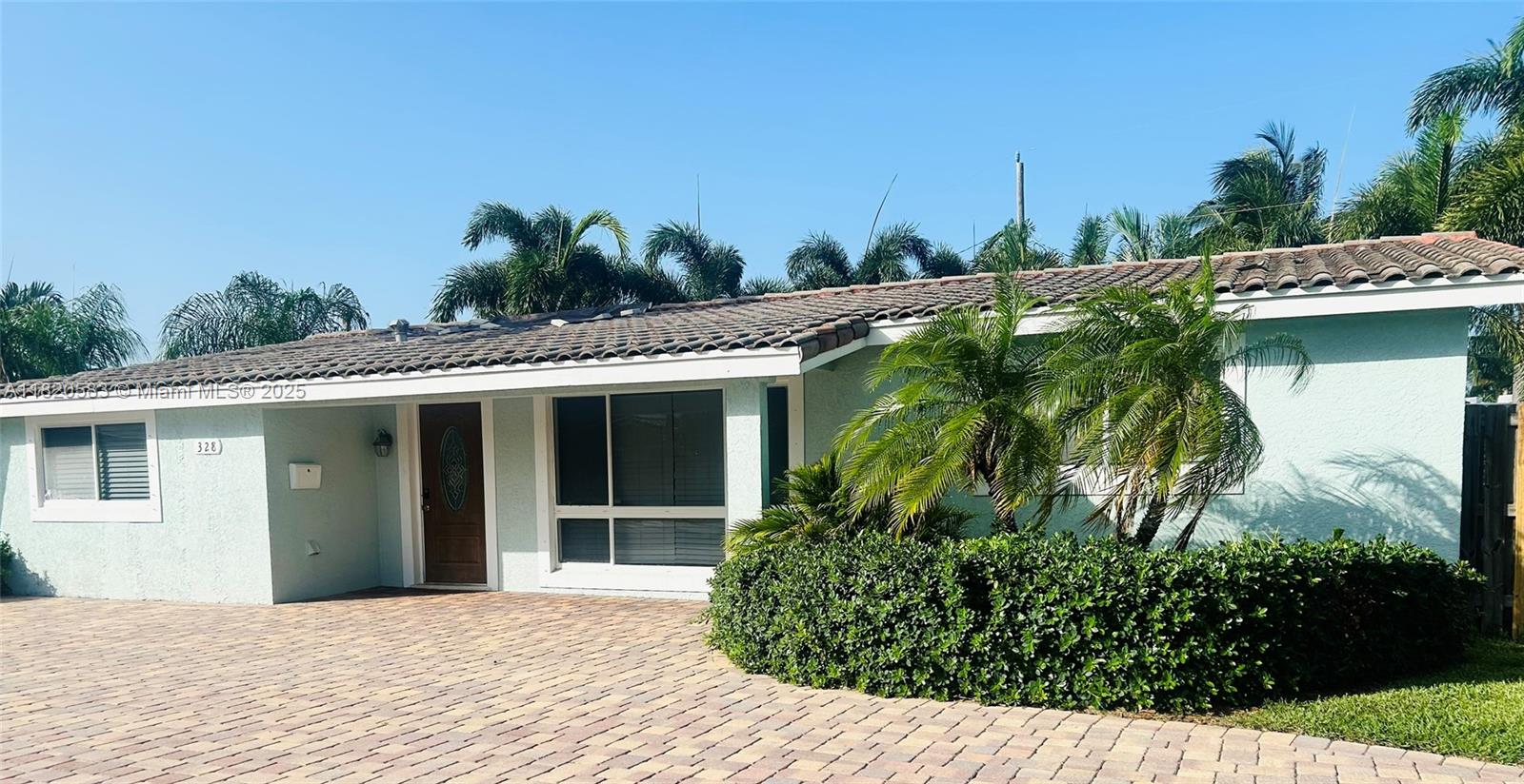 CORAL MANOR THIRD ADD - Residential Lease