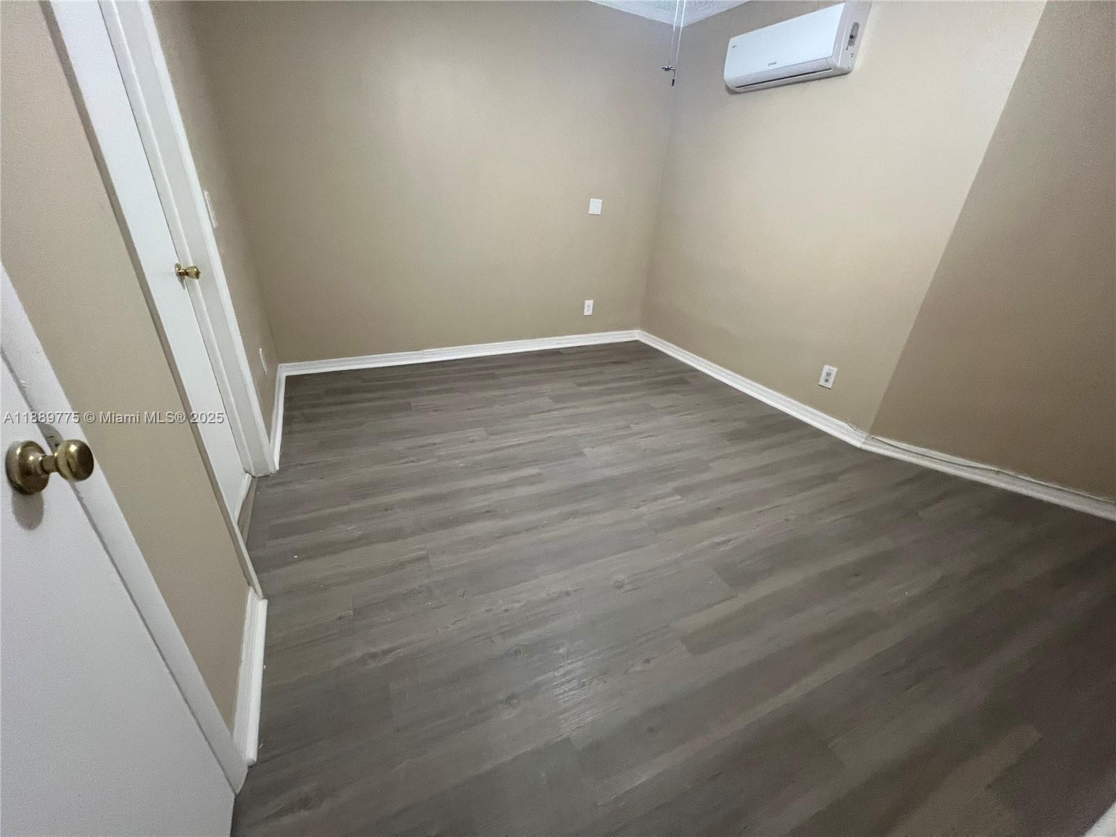 LAKEVIEW HEIGHTS NO 2 - Residential Lease