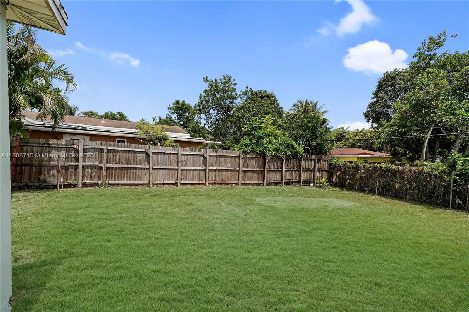 BISCAYNE GARDENS SEC F PA - Residential