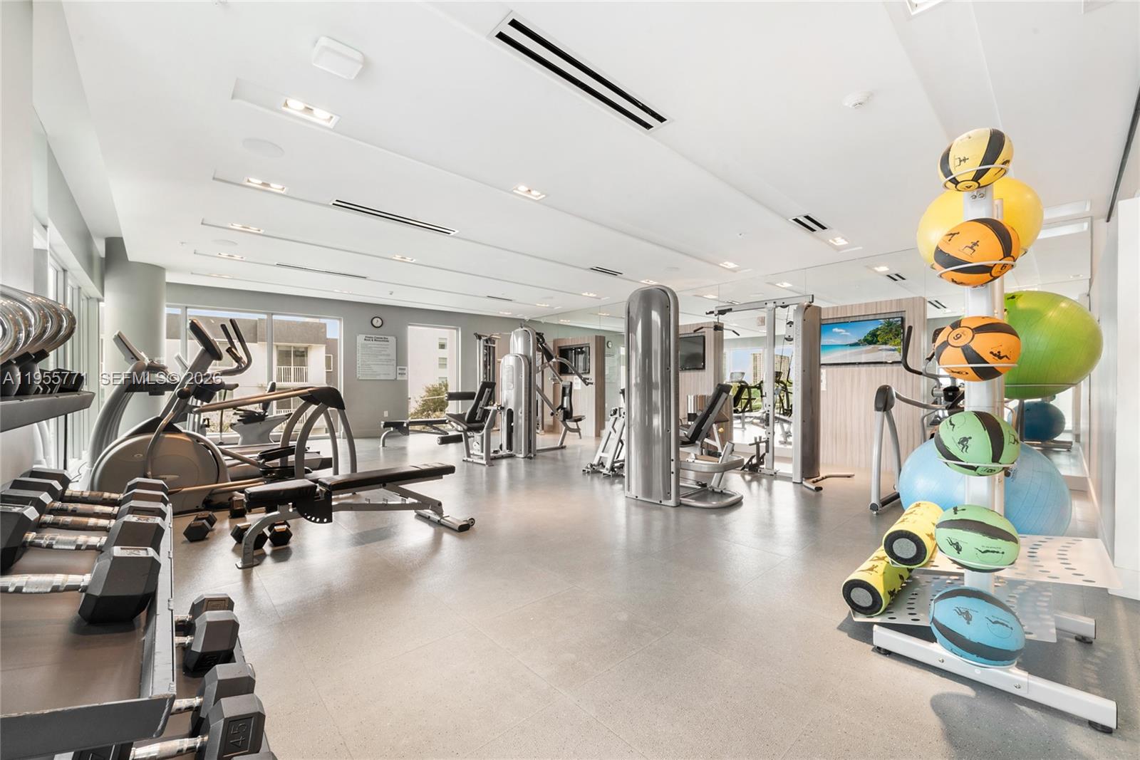 LE PARC AT BRICKELL CONDO - Residential