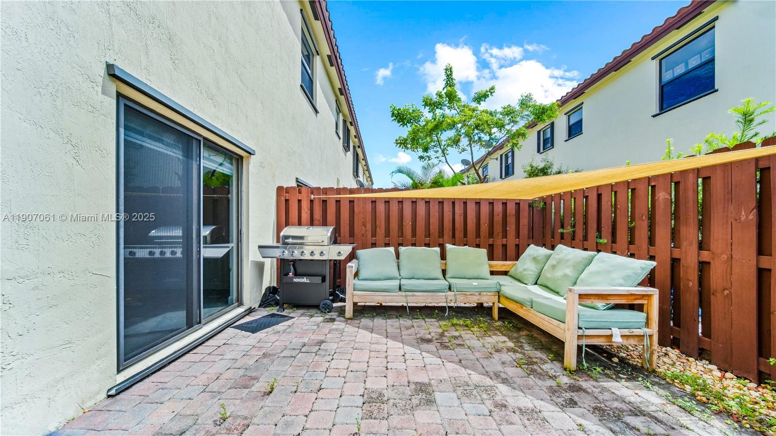 BAYWINDS OF DOMINICA AND - Residential Lease