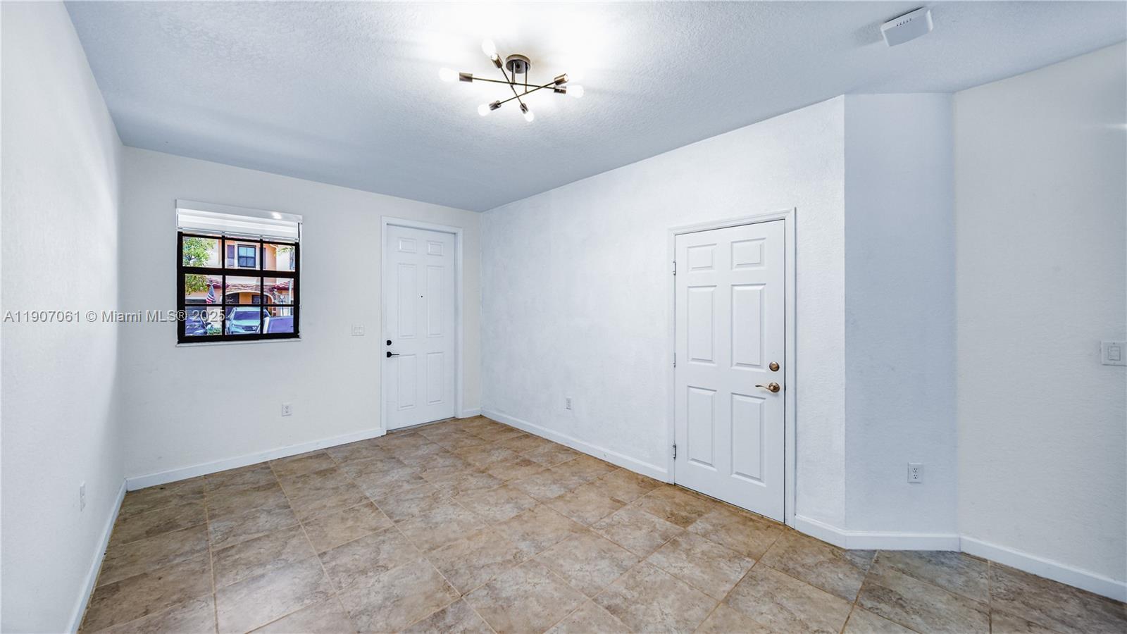 BAYWINDS OF DOMINICA AND - Residential Lease