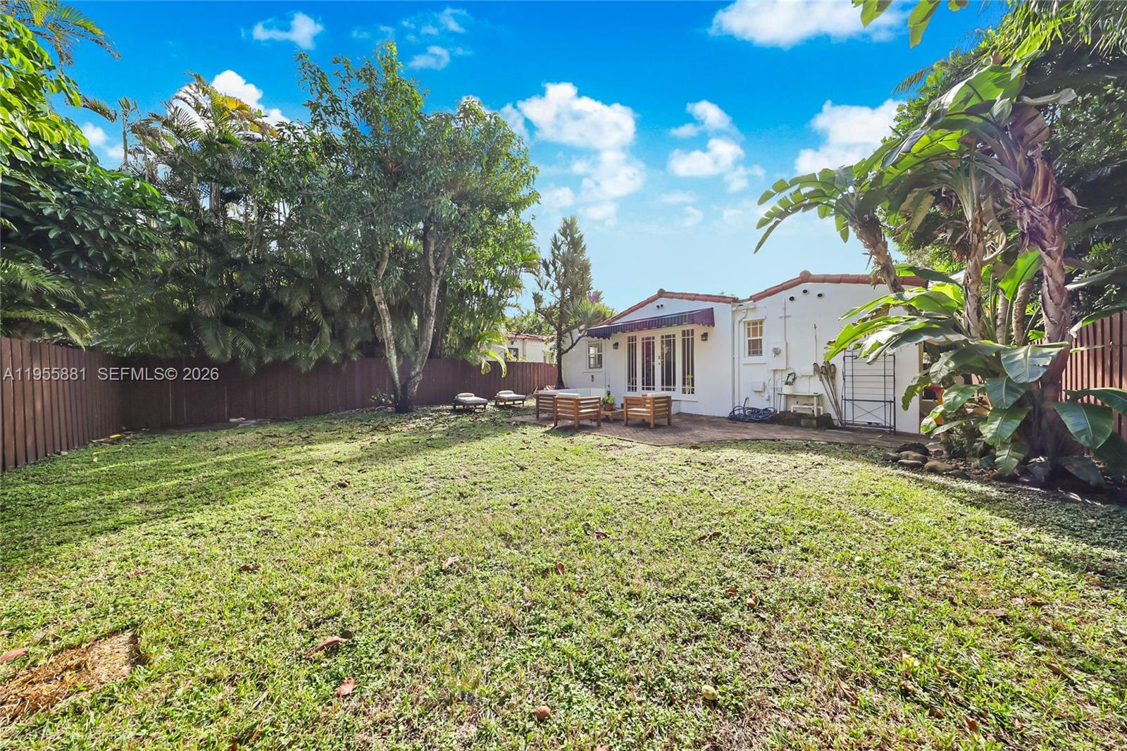 BELLE MEADE OF MIA SEC 1 - Residential