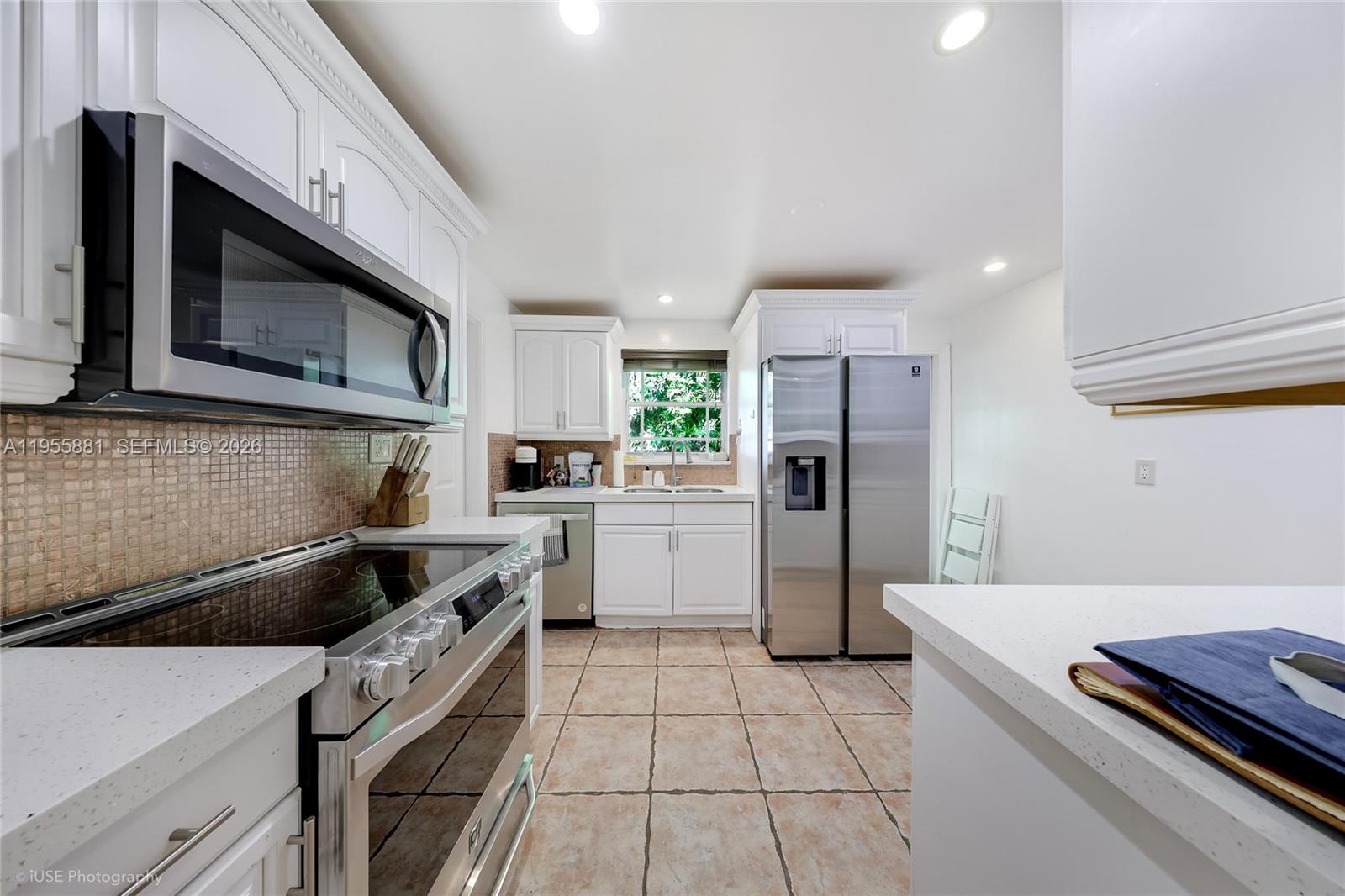 BELLE MEADE OF MIA SEC 1 - Residential